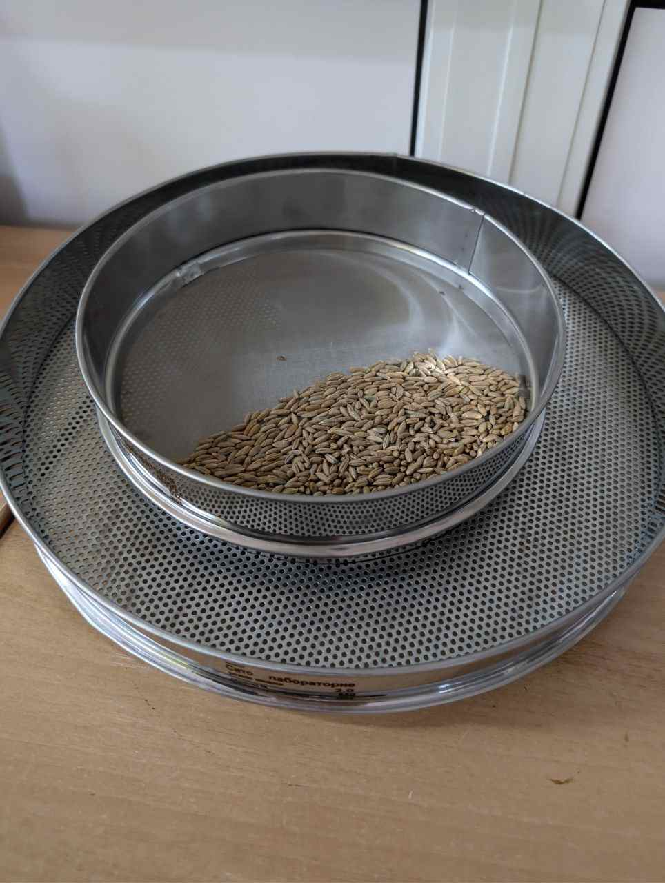 Зелена лабораторія: екологічні стандарти та сучасні технології